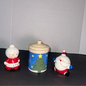 Lot of Santa & Mrs. Claus Christmas Salt and Pepper Shaker Set‎ & Mikasa Jar